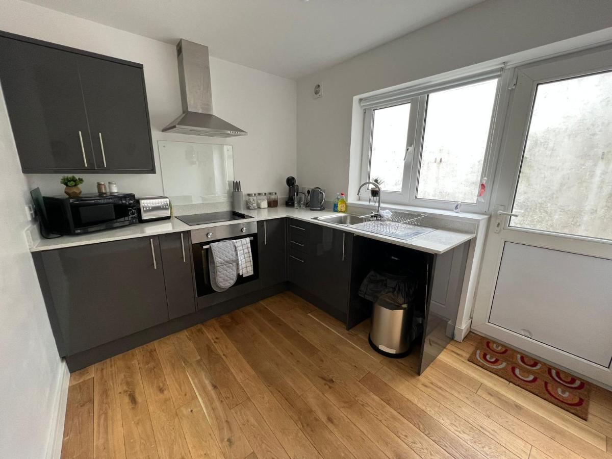 Dream Weaver Apartment Σουόνσι Εξωτερικό φωτογραφία
