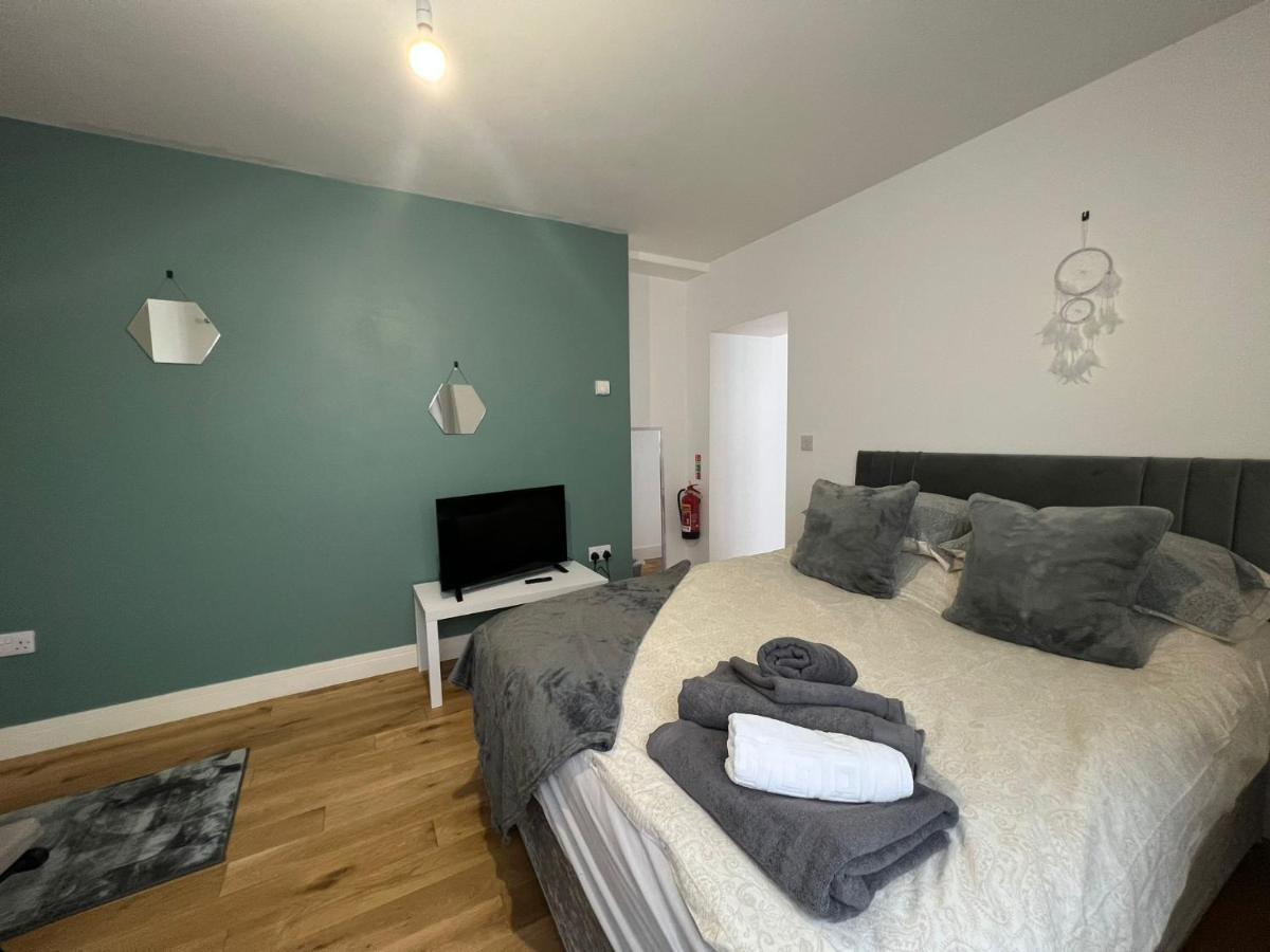 Dream Weaver Apartment Σουόνσι Εξωτερικό φωτογραφία